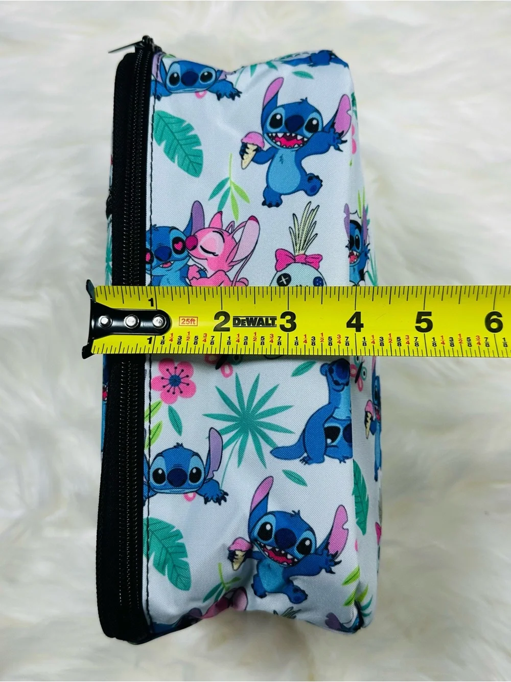 Kids Character Stitch Lunch Bag in Blue with Pink Accents